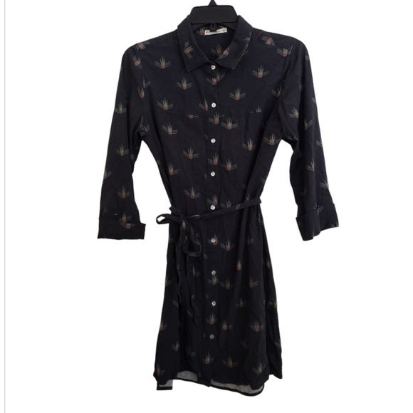 Marine Layer Dresses & Skirts - Marine Layer Black Button Down Art Deco Geometric Print Size XS